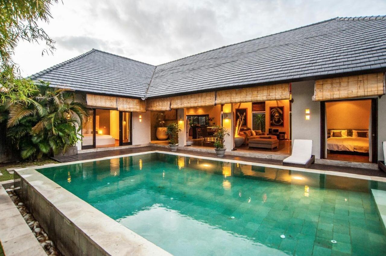 Seminyak Villa Exterior foto