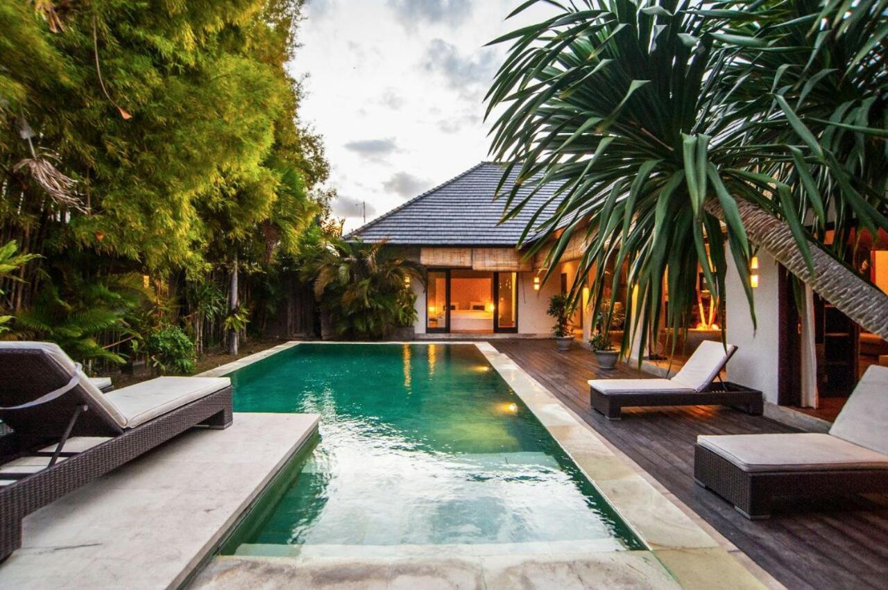 Seminyak Villa Exterior foto